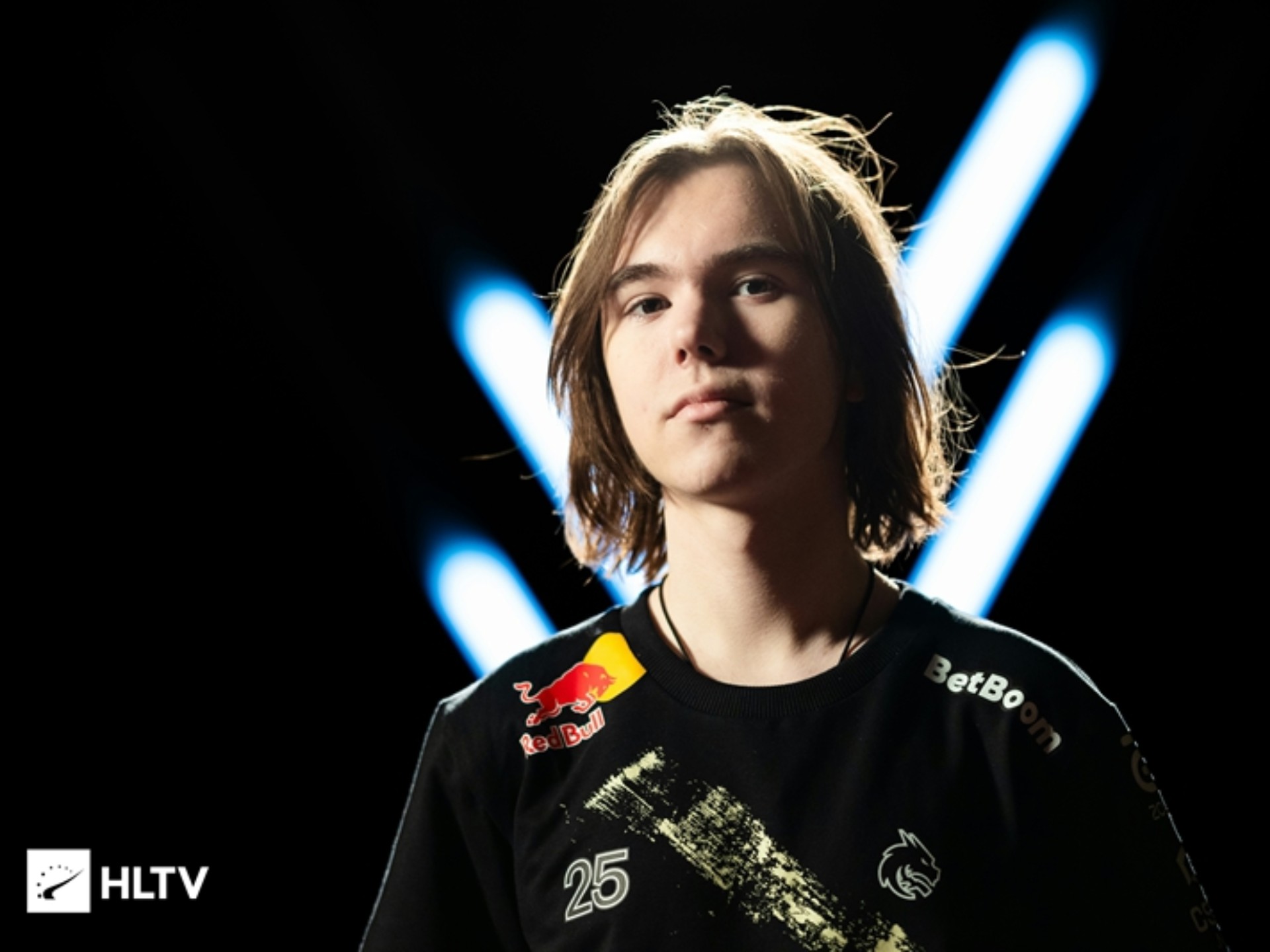 Spirit 和 Astralis 晋级 BLAST Bounty Fall 2025：封闭预选赛的下一轮