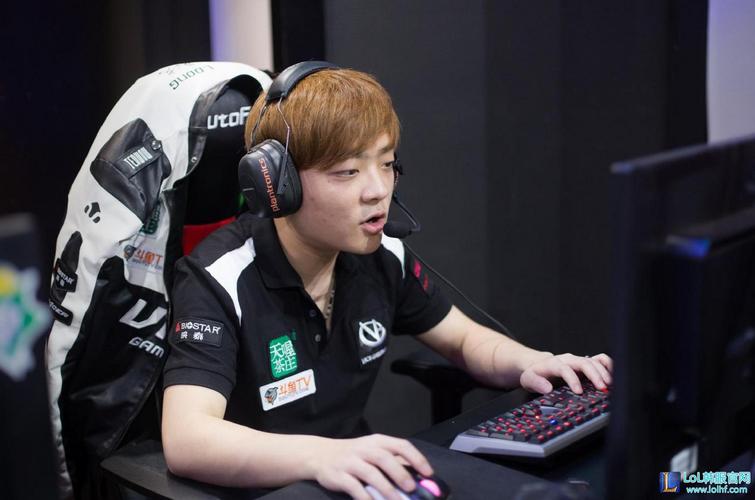 XLG Esports 意外轻松击败 Wolves - VCT 2025： 中国第一阶段结果