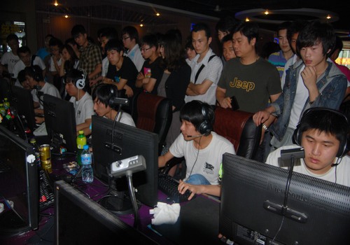 ENCE 与 gla1ve 分道扬镳;