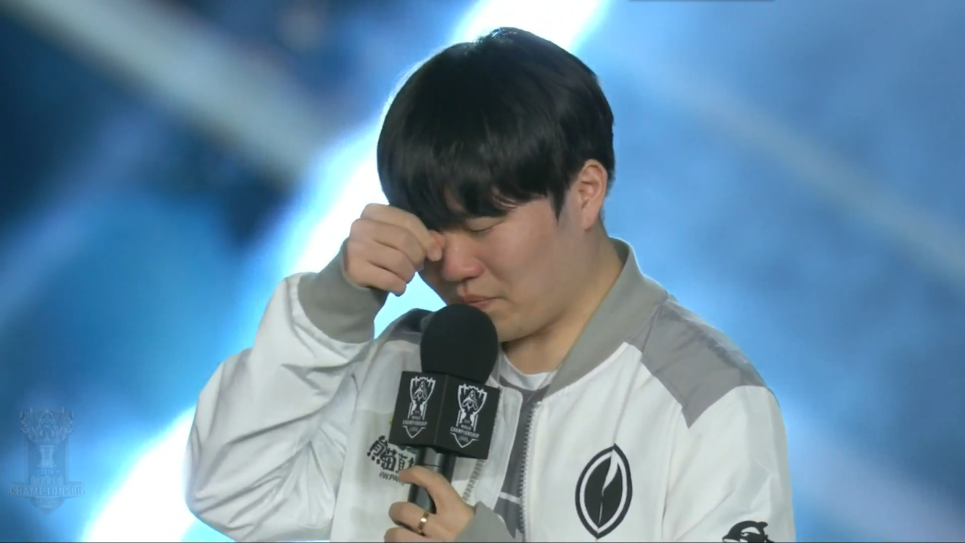 Fnatic 输给了 Imperial ，而 Passion UA 未能战胜 3DMAX