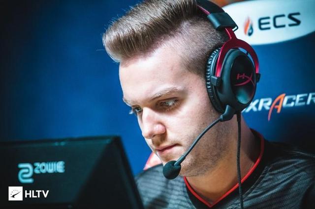 Upset后续回应：始终对家庭事务保持透明的态度 休假之后归队