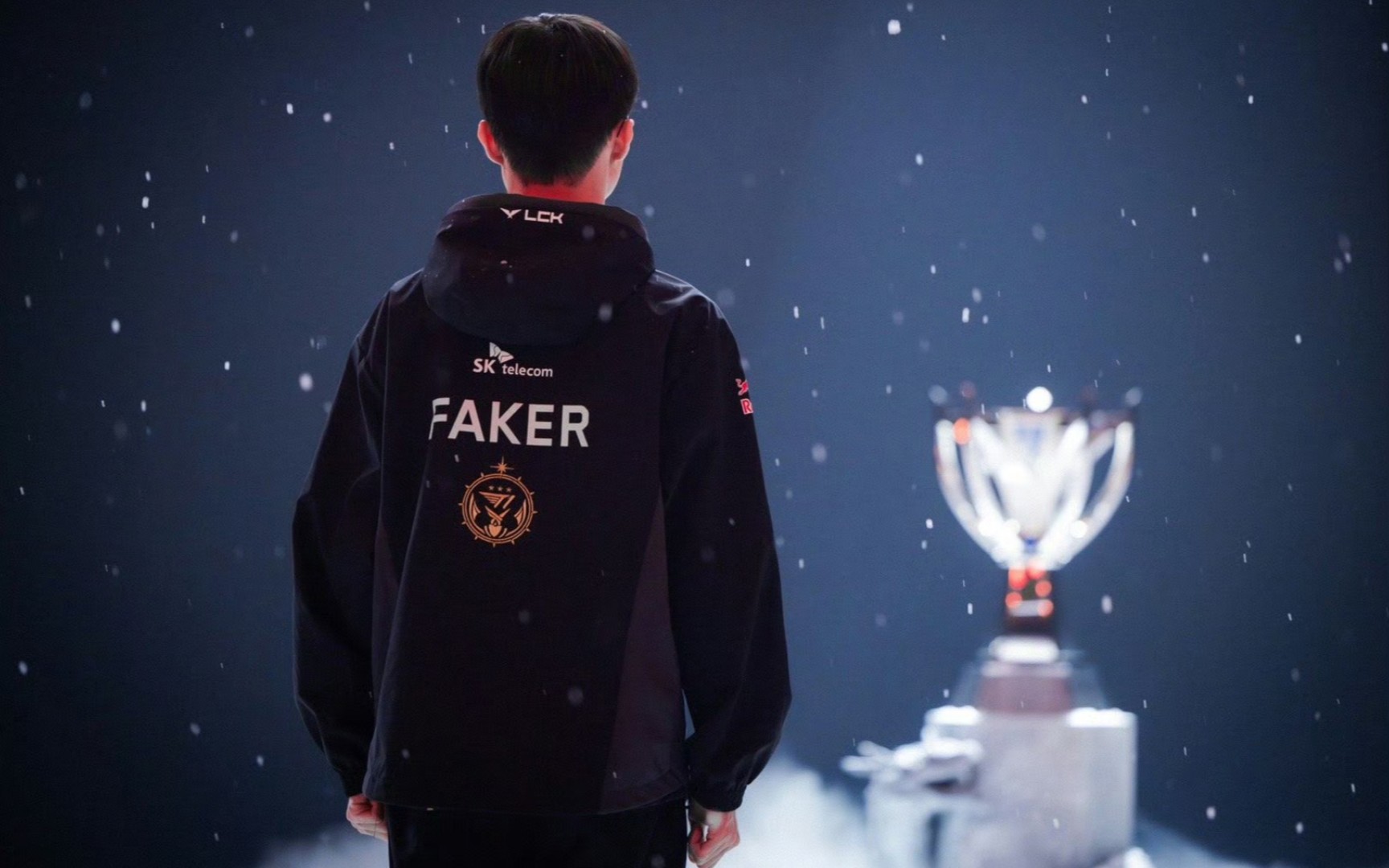 NAVI vs Imperial , and B8 vs Fnatic — StarLadder布达佩斯Major 2025第二轮的种子赛