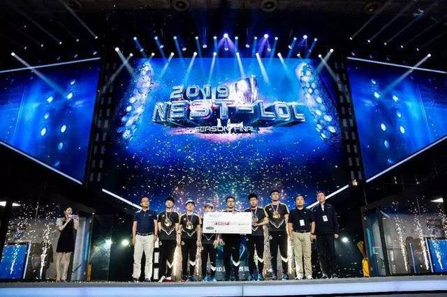亚运电竞LOL项目集训合照公布：Uzi、Bsyy赫然在列