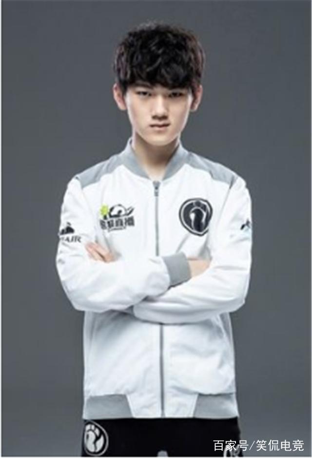 Keal：LPL有很多场馆，来回移动对于我来说比较不方便